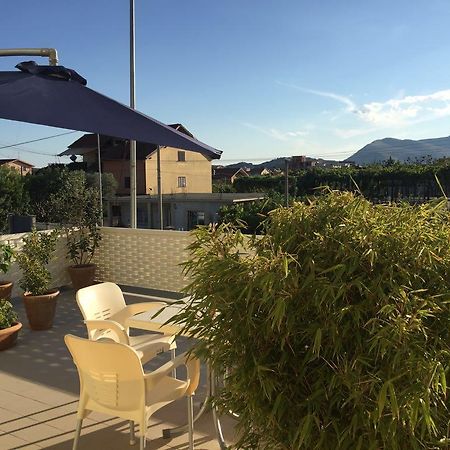 شكودر Amberyellowbnb المظهر الخارجي الصورة